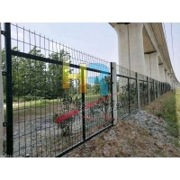 現(xiàn)貨鐵路護(hù)欄網(wǎng)，鐵路防護(hù)圍欄，8001,8002設(shè)計(jì)安裝