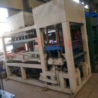 夢人多功能水泥磚機(jī)透水磚機(jī)6-15面包磚機(jī)供應(yīng)現(xiàn)貨