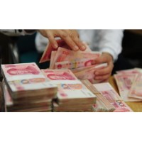 詩(shī)詞翻譯解釋《撥云見(jiàn)日終有時(shí),一碧萬(wàn)頃醉晴空》打一生肖