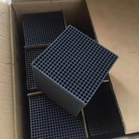 廈門耐水蜂窩活性炭 碘值600 工業(yè)廢氣凈化吸附 廠家直供